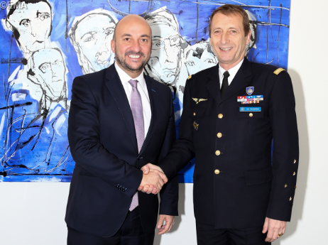 Étienne Schneider, Vice-Premier ministre, ministre de la Défense; général Patrick De Rousiers, président du Comité militaire de l'Union européenne