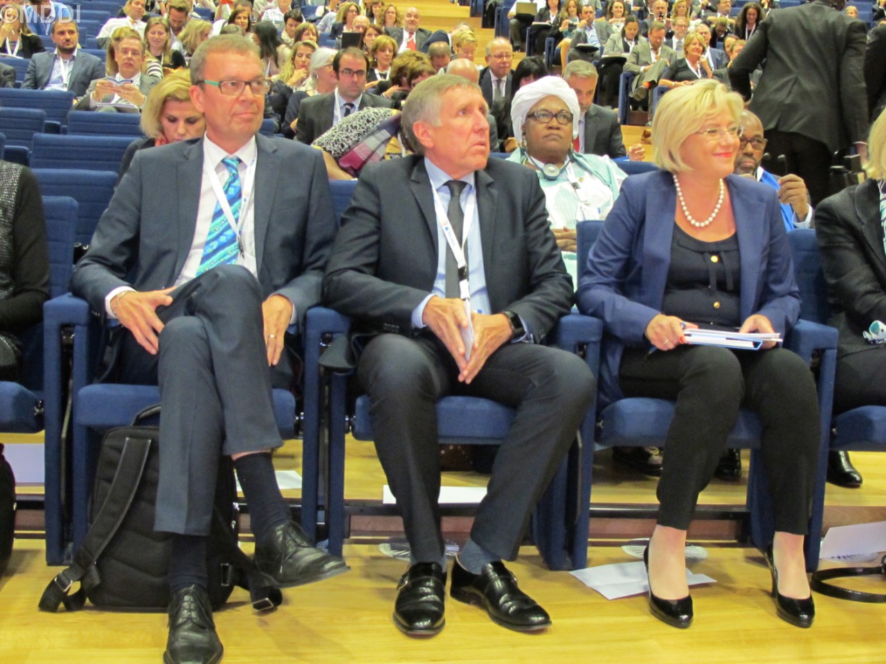 (de g. à dr.) Camille Gira, François Bausch, Corina Cretu