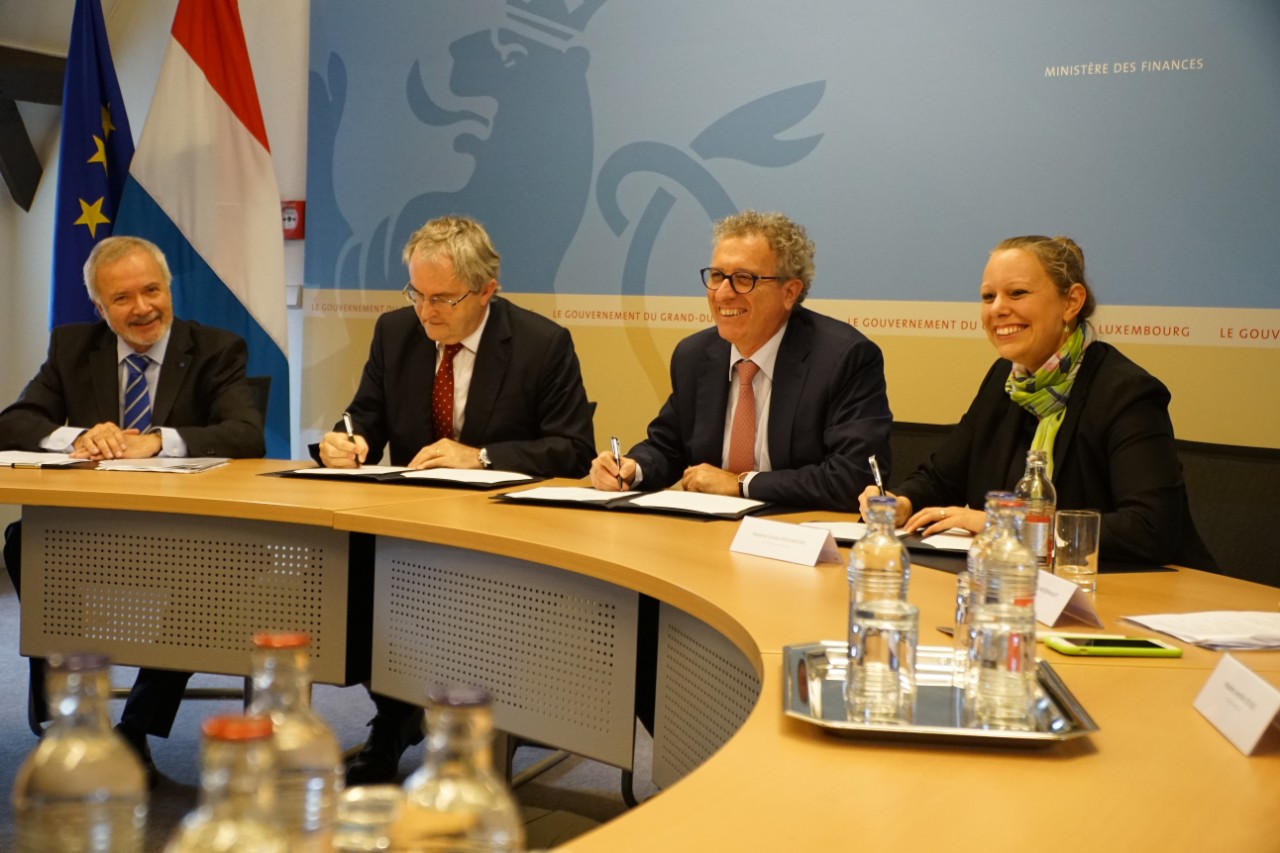 Werner Hoyer, président de la BEI; Jonathan Taylor, Vice-président de la BEI; Pierre Gramegna, ministre des Finances; Carole Dieschbourg, ministre de l'Environnement