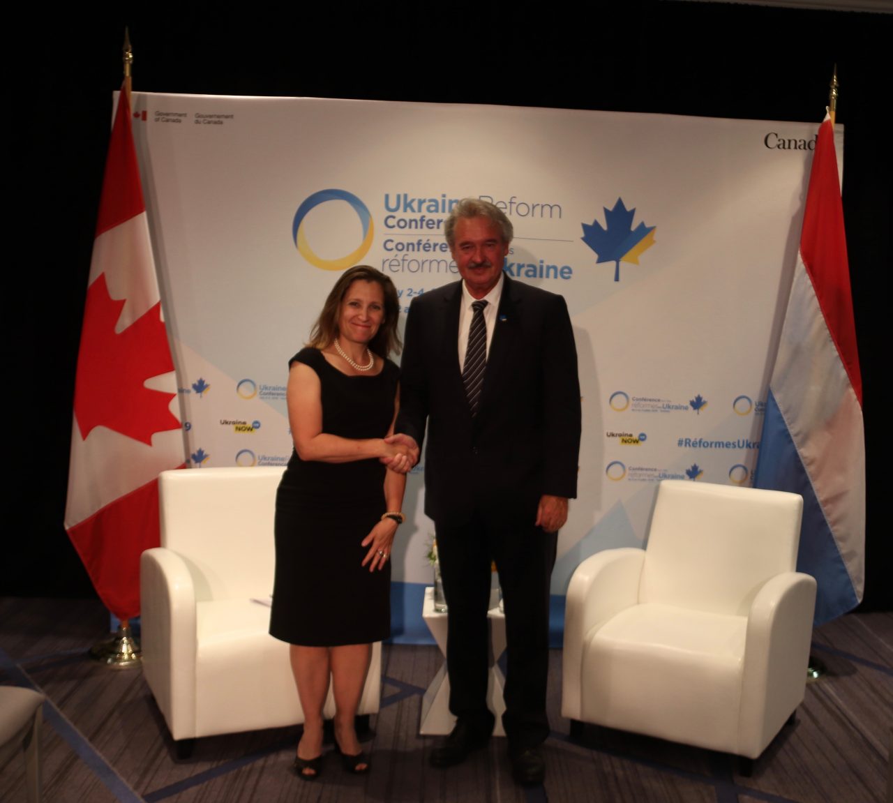 (de dr. à g.) Jean Asselborn et Chrystia Freeland, Ministre canadienne des Affaires étrangères