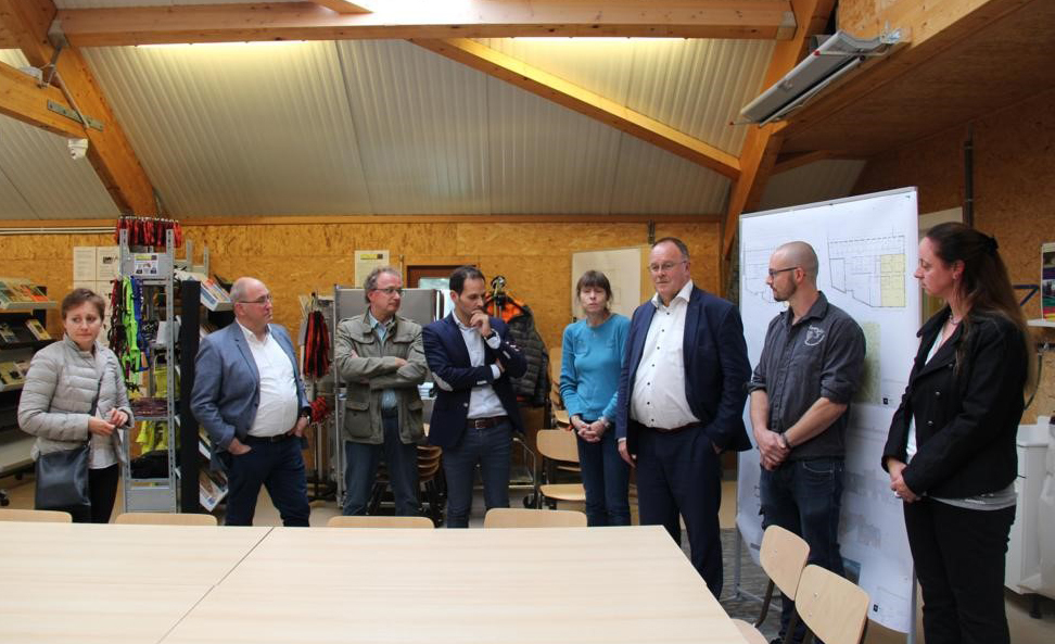 Visite de l'asile pour animaux régional à Dudelange par le ministre de l'Agriculture, de la Viticulture et du Développement rural, Romain Schneider