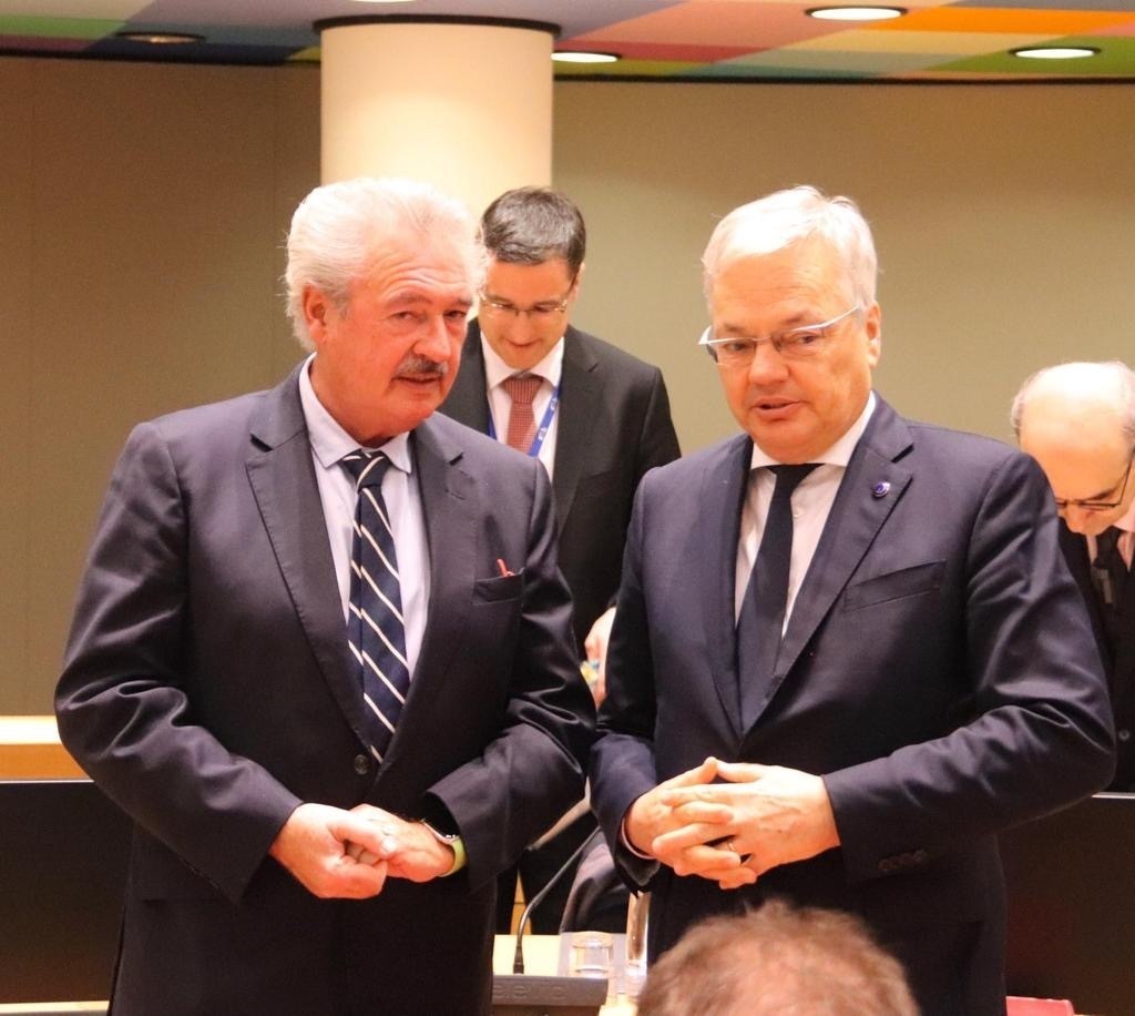 (de g. à dr.) Jean Asselborn, ministre des Affaires étrangères et européennes; Didier Reynders, commissaire à la Justice et la Protection des consommateurs