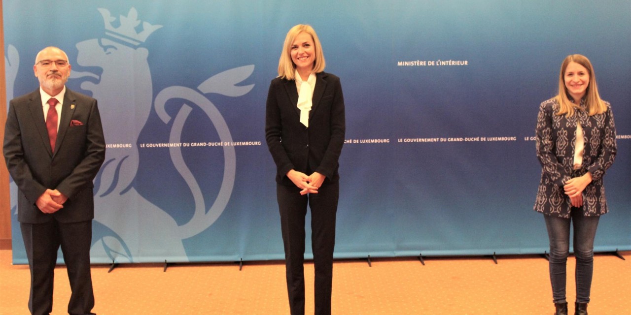 Taina Bofferding lors de l'assermentation