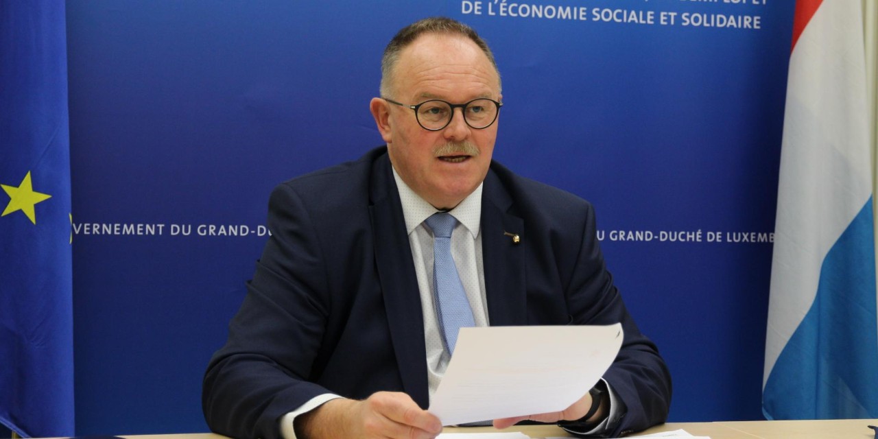 Romain Schneider, ministre de la Sécurité sociale, lors de la vidéoconférence