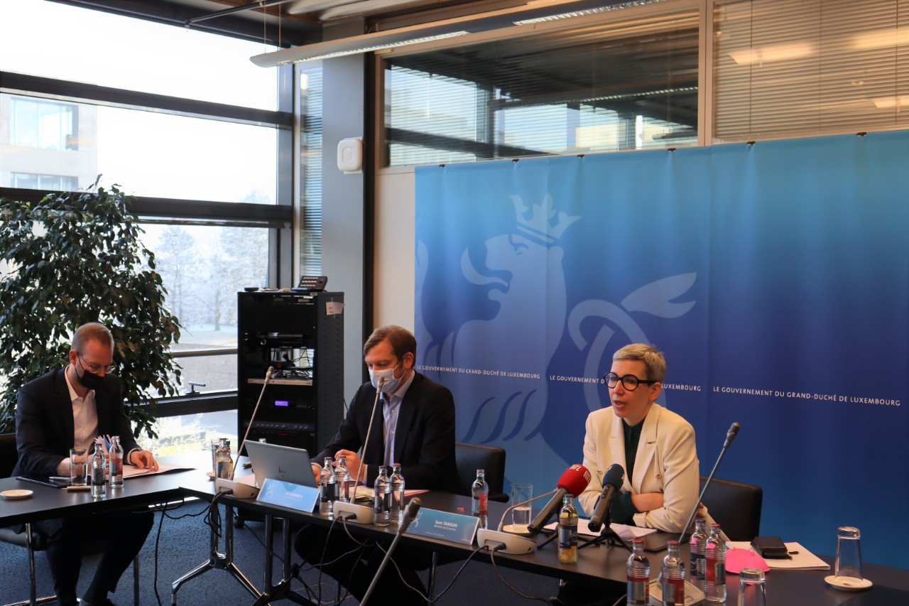 (de g. à dr.) Bob Lallemang, ministère de la Justice; Gil Goebbels, ministère de la Justice; Sam Tanson, ministre de la Justice