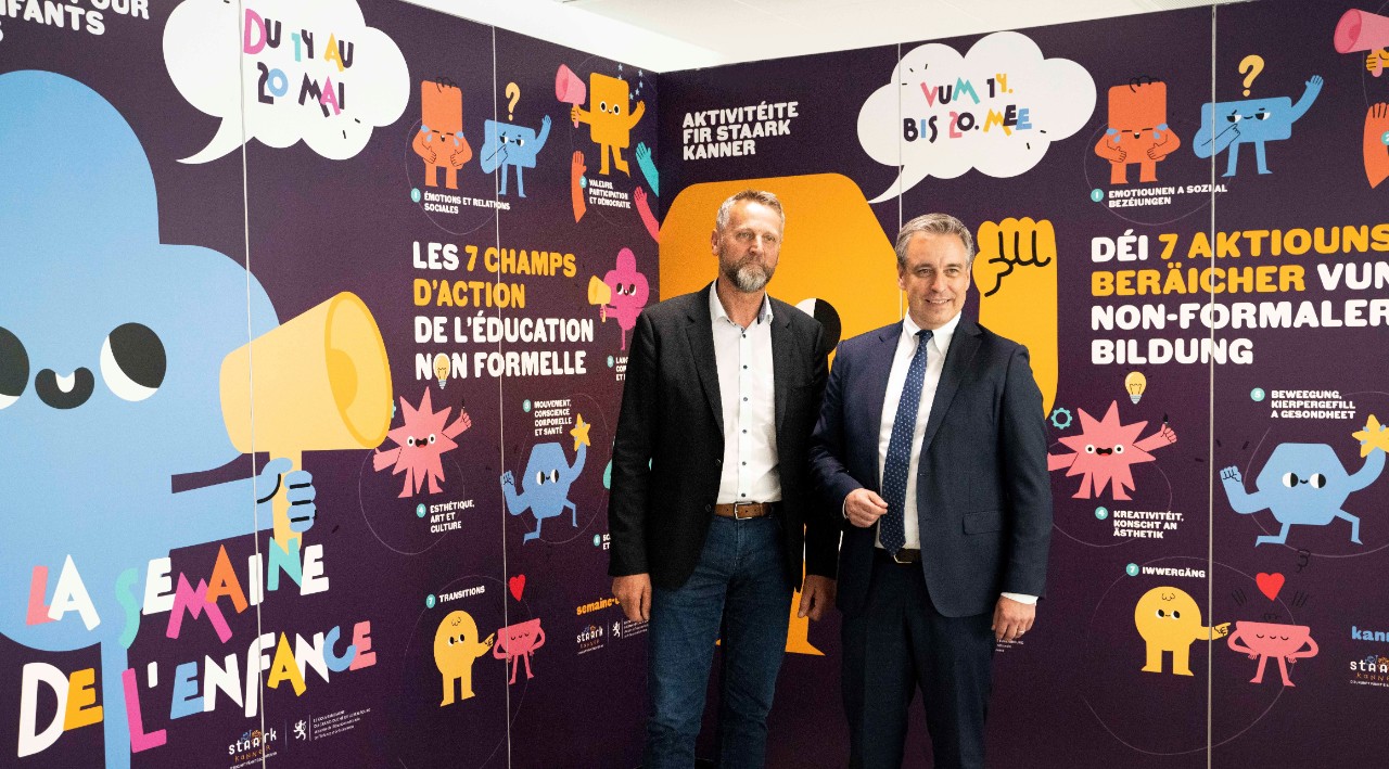 (de g. à dr.) Gérard Albers, vice-président de la Fédération des acteurs du secteur social au Luxembourg ASBL (FEDAS Luxembourg) ; Claude Meisch, ministre de l’Éducation nationale, de l’Enfance et de la Jeunesse
