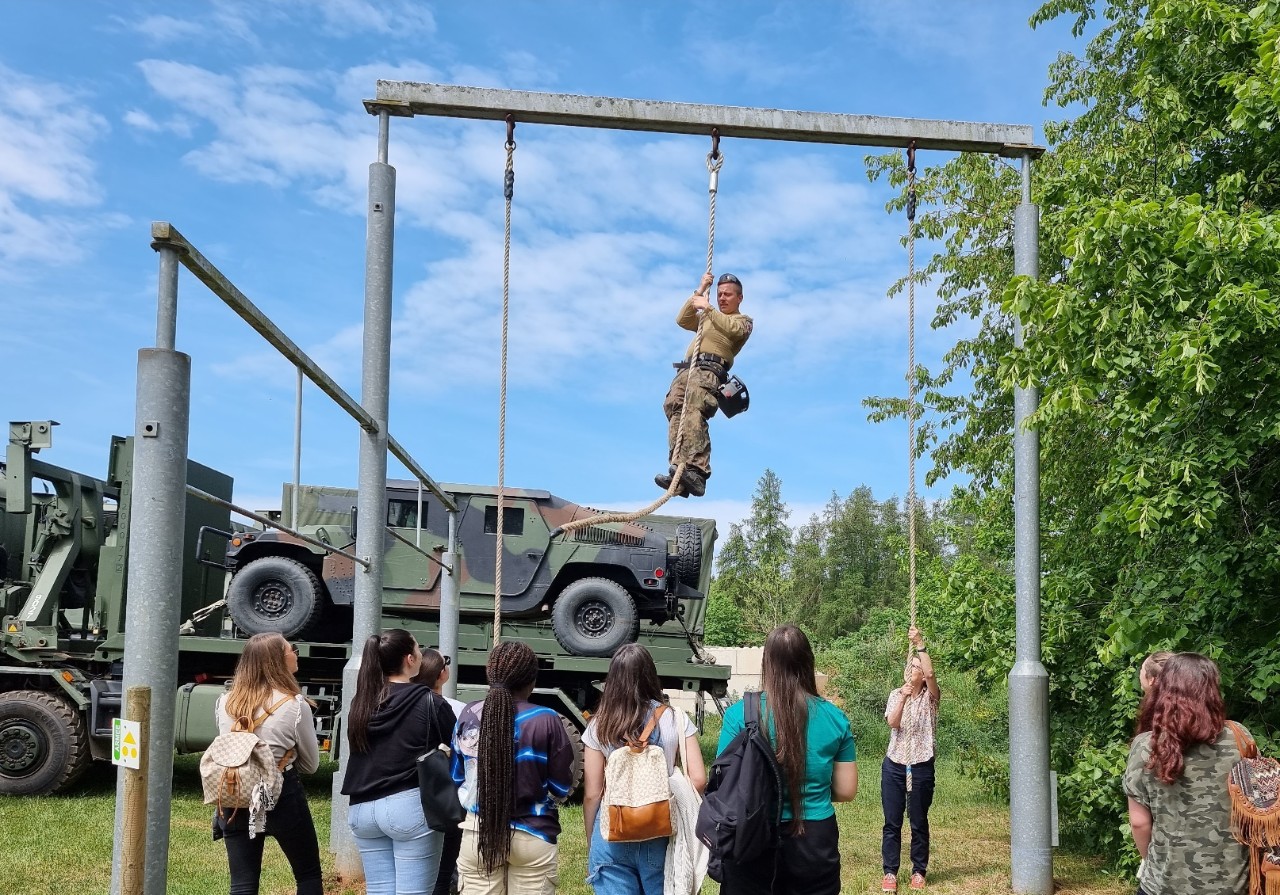 Journée d'information de l'armée