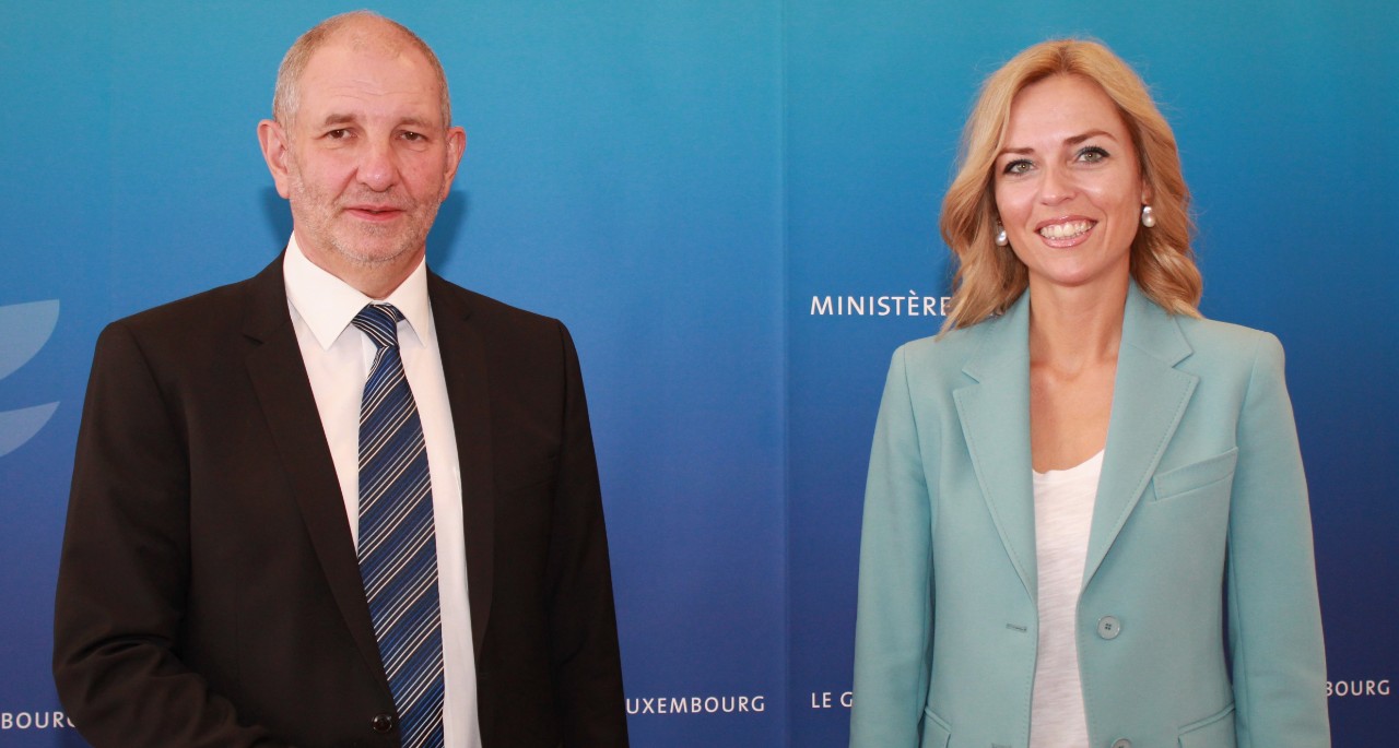 (de g. à dr.) Maurice Groben, échevin de la commune de Weiler-la-Tour ; Taina Bofferding, ministre de l'Intérieur