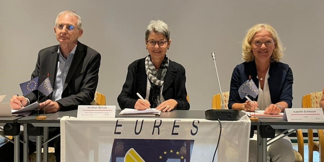 (de g. à dr.) Philippe Siebert, directeur général de Pôle emploi Grand Est ; Heidrun Schulz, directrice générale de la Bundesagentur Rheinland-Pfalz-Saarland ; Isabelle Schlesser, directrice de l’ADEM 
