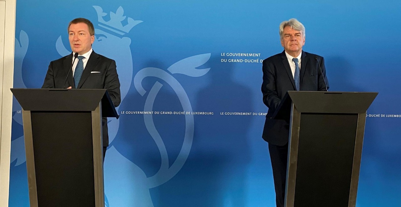 Marc Hansen, ministre de la Fonction publique et Romain Wolff, président fédéral de la Confédération générale de la fonction publique lors de conférence de presse