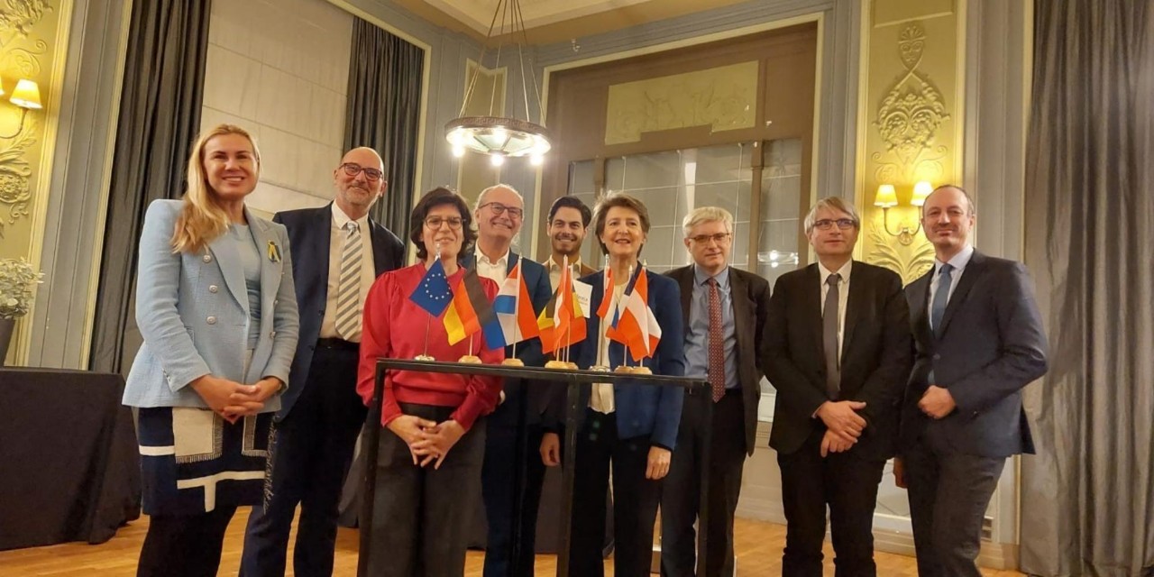(de g. à dr.) Kadri Simson; Alain de Muyser; Tinne van der Straeten; Claude Turmes; Rob Jetten; Simonetta Sommaruga; Laurent Michel; Sven Giegold; Jürgen Schneider