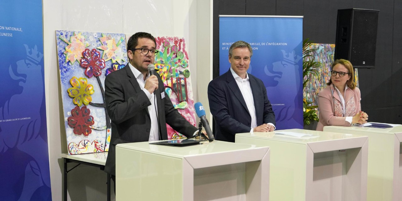 (de g. à dr.) Tom Muller, directeur à la formation professionnelle ; Claude Meisch, ministre de l'Éducation nationale, de l'Enfance et de la Jeunesse ; Corinne Cahen, ministre de la Famille et de l'Intégration