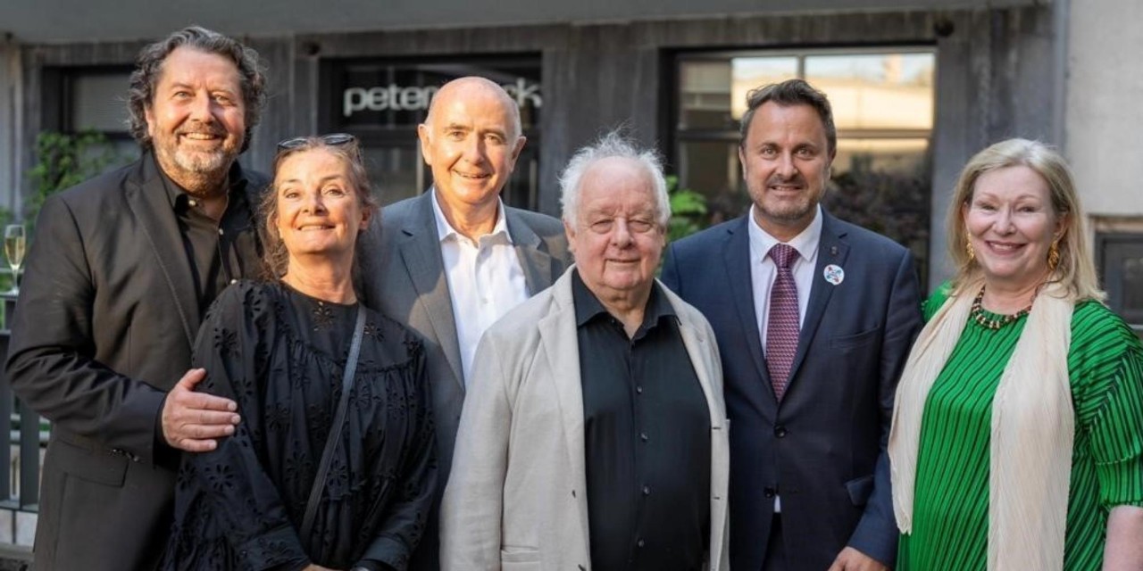 (de g. à dr.) Guy Daleiden, directeur du Film Fund Luxembourg ; Mary Mc Guckian, réalisatrice ; James Hickey ; Jim Sheridan, réalisateur ; Xavier Bettel, Premier ministre, ministre d’État ; Kate O'Toole, actrice