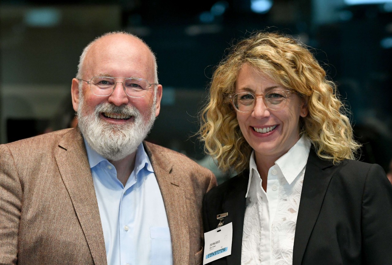 (de g. à dr.) Frans Timmermanns, Vice-président de la Commission européenne; Joëlle Welfring, ministre de l'Environnement, du Climat et du Développement durable