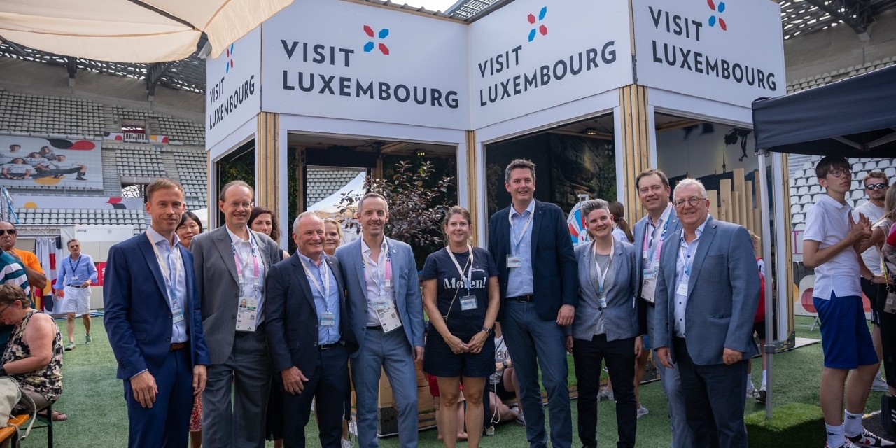 (de g. à dr.) Sebastian Reddeker, CEO Luxembourg for Tourism ; Marc Ungeheuer, ambassadeur du Luxembourg en France ; Fernand Ernster, président de la Chambre de commerce ; Georges Mischo, ministre des Sports ; Nathalie Neiers, ORT Moselle ; Lex Delles, ministre de l'Économie, des PME, de l'Énergie et du Tourisme ; Françoise Schlink, chef de cabinet du ministre, ministère de l'Économie ; François Knaff, coordinateur général ministère des Sports ; Gilles Estgen, président ORT Moselle