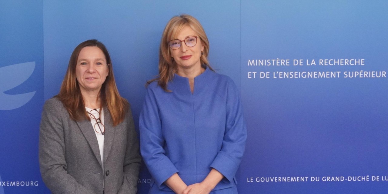 	(de g. à dr.) Stéphanie Obertin, ministre de la Recherche et de l’Enseignement supérieur ; Ekaterina Zaharieva, commissaire européenne en charge des startups, de la recherche et de l’innovation